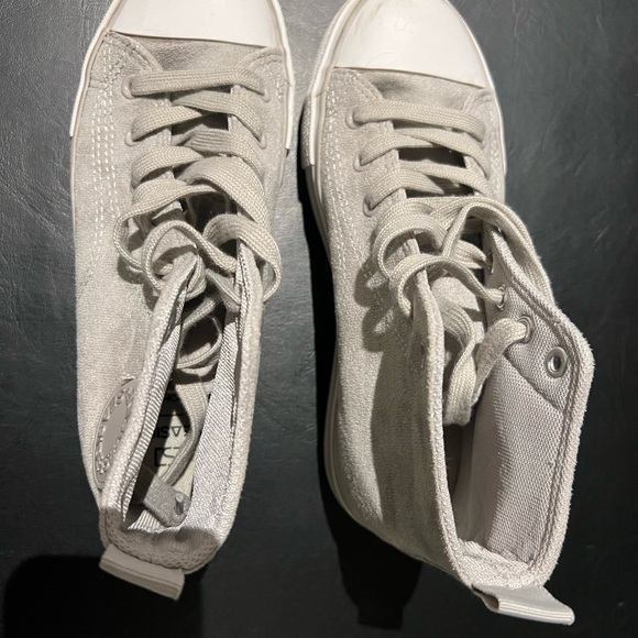 Faux-suede high top sneakers - Picture 5 of 5